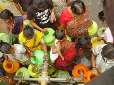 Water Scarcity - ನೀರಿಲ್ಲದ ಬೆಂಗಳೂರು;  ದೇಗುಲಕ್ಕೆ ಭಕ್ತರೂ ವಿರಳ, ಮನೆಯಲ್ಲಿ ಅಡುಗೆಯೂ ಸರಳ!