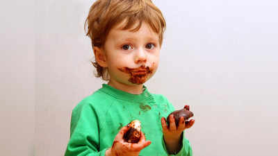 Chocolates Effect on Child: বাচ্চাদের ভালোবেসে হাতে তুলে দেন চকোলেট? আগে জেনে নিন এই অভ্যেস ভালো না খারাপ