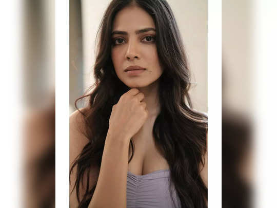 Malavika mohanan: தங்கலான் நாயகி மாளவிகா மோஹனனின் கியூட...                                         