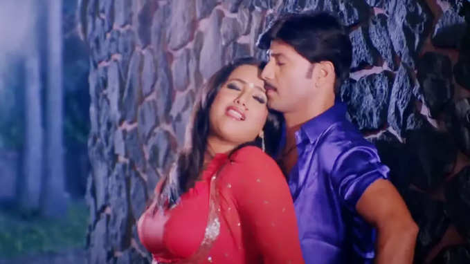 Bhojpuri Song: भीतर से पसीजता... रानी चाटर्जी का धमाकेदार गाना, लाल नाईटी में सईया जी से लिपटकर दिखाईं अदाएं कातिलाना