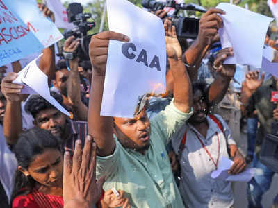 CAA से कैसे बदलेंगे असम और बंगाल के चुनावी समीकरण? समझिए पूरी बात