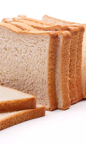 तुम्ही पण ब्रेड खाता का? कर्करोगाचा धोका वाढू शकतो