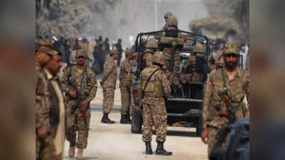 अफगानिस्तान से ये कैसी चिढ़? पाकिस्तान ने सेना में तैनात दो अफगान अधिकारियों को किया बर्खास्त