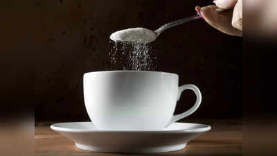 Sugar Tea Side Effects: চায়ে চিনি মিশিয়ে খাওয়ার রয়েছে অভ্যাস? জানেন কি, এই ভুলের কারণেই একাধিক রোগব্যাধি পাতছে ফাঁদ!