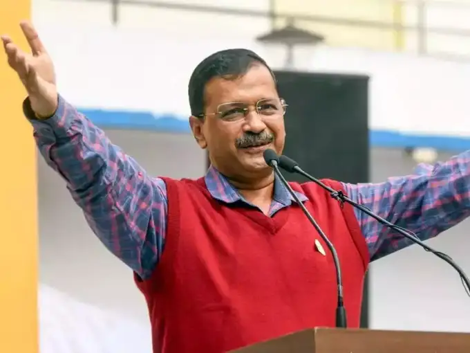 शराब घोटाले में फंसे केजरीवाल