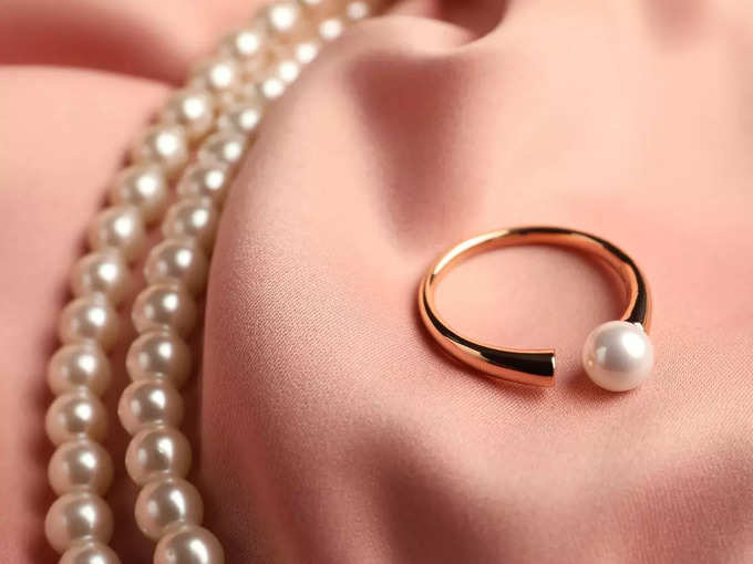 pearl gemstone