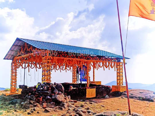 മഞ്ഞുമൂടി കൈലാസഗിരി, 4,500 അടി ഉയരത്തിൽ ഒരു ക്ഷേത്രം; മുകളിൽ ഞെട്ടിക്കുന്ന കാഴ്ചയും ആവേശം കൊള്ളിക്കുന്ന ഓഫ്റോഡ് യാത്രയും