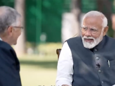 PM Modis Jacket: मोदींनी  बिल गेट्सला सांगितली त्यांच्या जॅकेटची ती युनिक गोष्ट, मायक्रोसॉफ्टचे संस्थापक झाले थक्क
