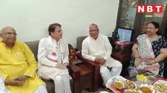 jugal bandi between mp rajendra aggarwal and bjp lok sabha candidate arun govil