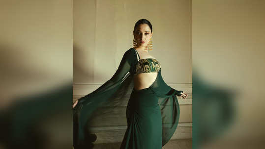 Tamannaah: தமன்னாவின் லேட்டஸ்ட் ஹாட் & கியூட் கிளிக்ஸ்..! 