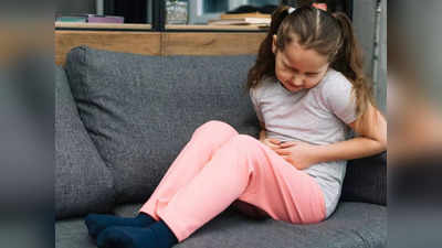 मां-बाप की इन गलतियों की वजह से बच्‍चे के पेट में हो सकते हैं कीड़े, दर्द से तड़पता रहता है बच्‍चा