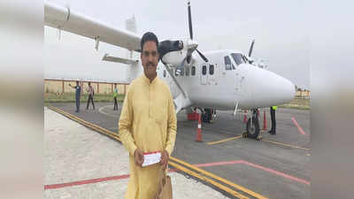 मोदी है तो मुमकिन है... योगी के मंत्री असीम अरुण ने अलीगढ़ से लखनऊ तक प्लेन में यात्रा कर जयकारा लगा दिया