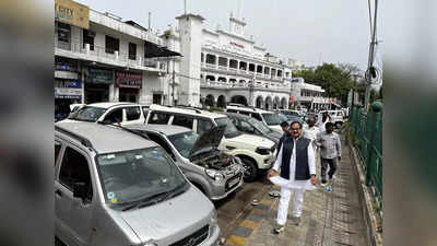 लखनऊ: दारुलशफा रोड पर खड़ी हो रहीं गाड़ियां, डीसीपी ट्रैफिक को पता ही नहीं, अवैध पार्किंग से प्रशासन अनजान