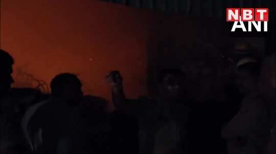 massive fire breaks out in ghaziabad factory watch video