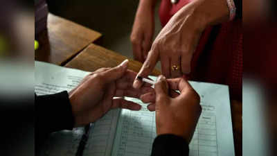 बिहार-झारखंड के अफसरों पर वोटिंग बढ़ाने का प्रेशर, चुनाव आयोग से स्पेशल ऑपरेशन चलाने के निर्देश