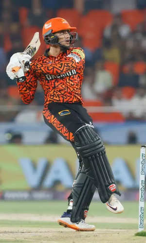 SRH vs CSK: అభిషేక్ దెబ్బ చెన్నై అబ్బా.. సన్‌రైజర్స్ సూపర్ విక్టరీ! 