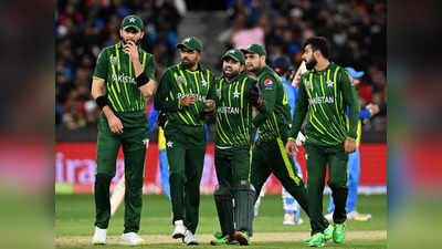 पाकिस्तान को अभी तक नहीं मिला विदेशी कोच, पीसीबी सेलेक्टर्स को ही दे दी कोचिंग की जिम्मेदारी