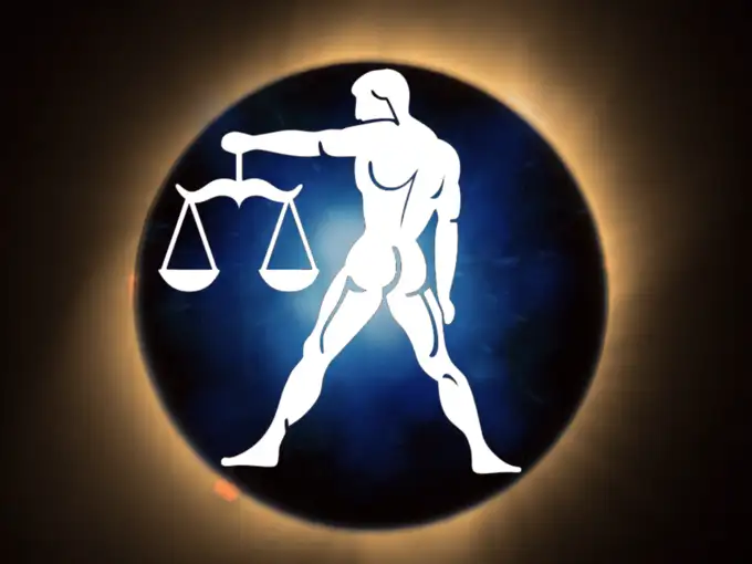 तूळ साप्ताहिक आर्थिक राशिभविष्य : कुटुंबात आनंदाचे वातावरण