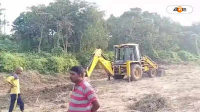 Soil Smuggling : মাটি পাচারে অভিযুক্ত প্রাক্তন বিধায়কের ছেলে, শোরগোল আরামবাগে