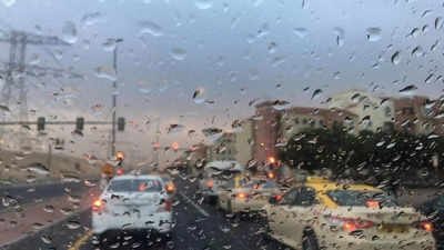 UAE Weather: ഇന്ന് നേരിയ മഴയ്ക്ക് സാധ്യത; താപനില കുറയും