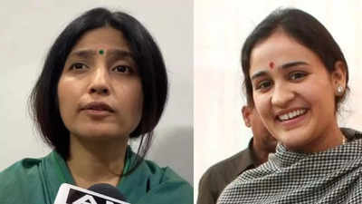 Dimple Yadav Vs Aparna: डिंपल यादव के खिलाफ मैनपुरी से लड़ेंगी चुनाव ? जानें अपर्णा का जवाब
