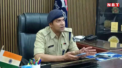 Chhapra News: कानून के शिकंजे में फंसे आठ पुलिसकर्मी, बालू माफिया की मदद करने पर हुए सस्पेंड