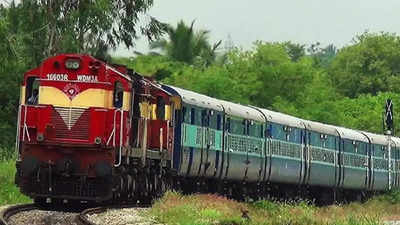 Karnataka Train : ಬೇಸಿಗೆ ರಜೆ ಹಿನ್ನೆಲೆ ಮೈಸೂರು ಅಜ್ಮೀರ್ ನಡುವೆ ವಿಶೇಷ ರೈಲು ಸಂಚಾರ; ಇಲ್ಲಿದೆ ವೇಳಾಪಟ್ಟಿ
