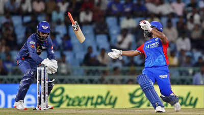 IPL 2024: मारना था छक्का, मार दिया विकेटकीपर को बल्ला... आउट होने से पहले राहुल को चोटिल कर देते ऋषभ पंत