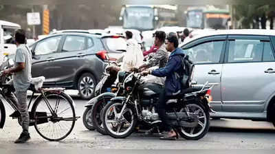 मुंबईचं ट्रॅफिक जाम, वाढती वाहनसंख्या चिंताजनक का? वाहतुकीचे जगभर कोणते पर्याय? वाहतूककोंडी कधी सुटणार?