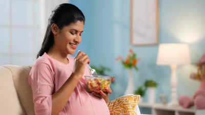Good Foods For Pregnancy: প্রেগনেন্সির প্ল্যান? তাড়াতাড়ি সুখবর শুনতে এসব খাবার নিয়মিত খান