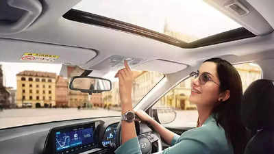 Sunroof Rule India : গাড়িতে সানরুফ থাকা কি বৈধ? বাইরে তাকালে কত টাকা জরিমানা