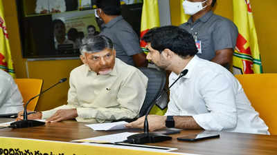 చంద్రబాబు, నారా లోకేష్‌లపై ఎన్ని కేసులున్నాయంటే.. అమ్మో అన్ని ఉన్నాయా, లెక్క తేలిందిగా!