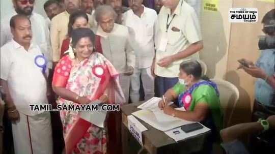tamilisai soundararajan cast her vote