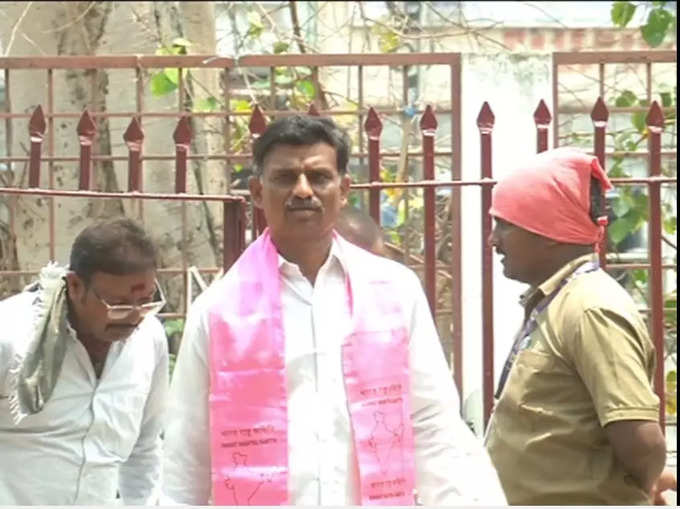 brs leader Konijeti Adinarayana