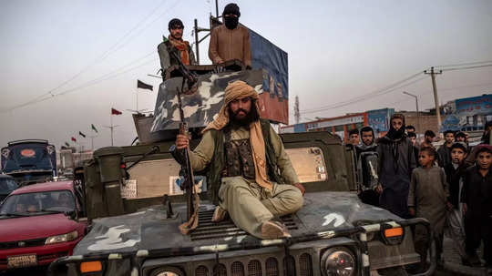 पाकिस्तान से इतना नाराज क्यों है अफगान तालिबान, खोज रहा भारत-रूस जैसे भरोसेमंद दोस्त