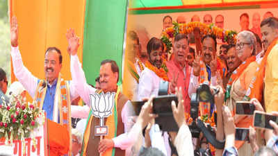 कानपुर: बाबा आनन्देश्वर का आशीर्वाद लेकर रमेश अवस्थी ने भरा पर्चा, एकसाथ मंच पर दिखे पार्टी के बड़े नेता