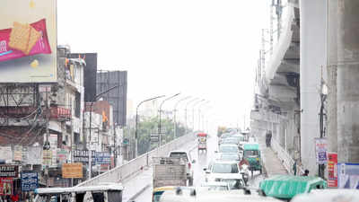 लखनऊ: फैजाबाद रोड की ओर आने जाने वाले ध्यान दें...इंदिरा ब्रिज की होगी मरम्मत, एक माह बंद रहेगा आवागमन