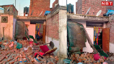 दिल्ली में आंधी के बीच भरभराकर गिरी एक घर की दीवार, हादसे में 8 लोग घायल