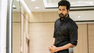 Sivakarthikeyan: பிரபல இயக்குனருக்கு ட்ரீட் கொடுத்த சிவகார்த்திகேயன்.மீண்டும் இணையும் வெற்றி கூட்டணி..!