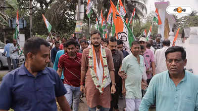 নন্দীগ্রামে প্রচারে গিয়ে হেনস্থার শিকার দেবাংশু