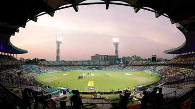 KKR vs PBKS Pitch Report: कोलकाता में होगा बल्लेबाजों का धूम धड़ाका या गेंदबाज मारेंगे मैदान? जानें कैसा खेलेगी पिच