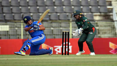 BAN W vs IND W: भारतीय महिला टीम ने पहले टी-20 में बांग्लादेश को 44 रन से हराया, इन खिलाड़ियों ने बिखेरी चमक