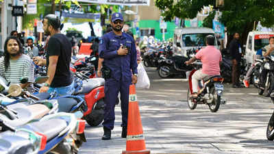 मालदीव में स्‍थानीय लोगों और भारतीय नागरिकों के बीच जोरदार लड़ाई, दो लोग घायल, तनाव
