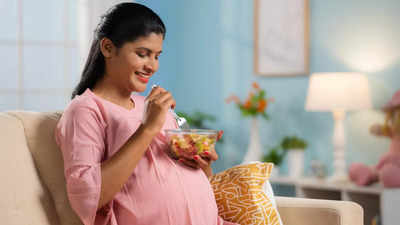 Safe Pregnancy: বয়স ৩০ পেরনোর পর কনসিভ করেছেন? তাহলে সুস্থ থাকতে ৯ মাস এইসব নিয়ম মেনে চলতেই হবে