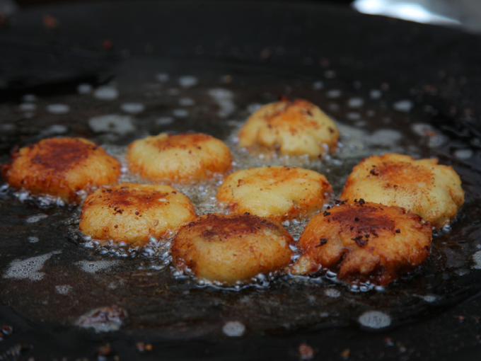 aloo tikki potato patty chaat