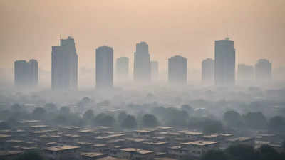सांसों पर भारी पड़ रही कूड़े में लगी आग, NCR में सबसे ज्यादा प्रदूषित गुरुग्राम, एक्यूआई 350 पार