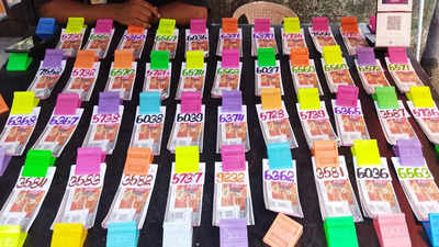 Akshaya Lottery Result Today: ഈ ടിക്കറ്റിനുടമ ഇന്നത്തെ ലക്ഷാധിപതി, കൈയിൽ വരുന്നത് 70 ലക്ഷം; അക്ഷയ ലോട്ടറി ഫലം പുറത്ത്