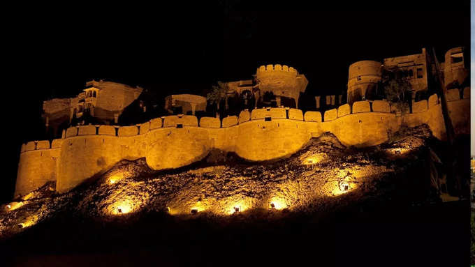 जैसलमेर किला कैसे पहुंचे 