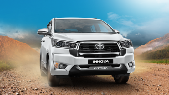 Toyota Innova Crysta चे नवीन GX+ bd व्हेरिएंट भारतात लाँच, पाहा किंमत आणि फीचर्स