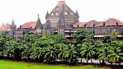 मुंबई उच्च न्यायालयासाठी तातडीने पर्यायी जागा द्या, राज्य सरकारला आदेश